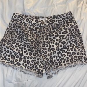 Good American Cheetah shorts